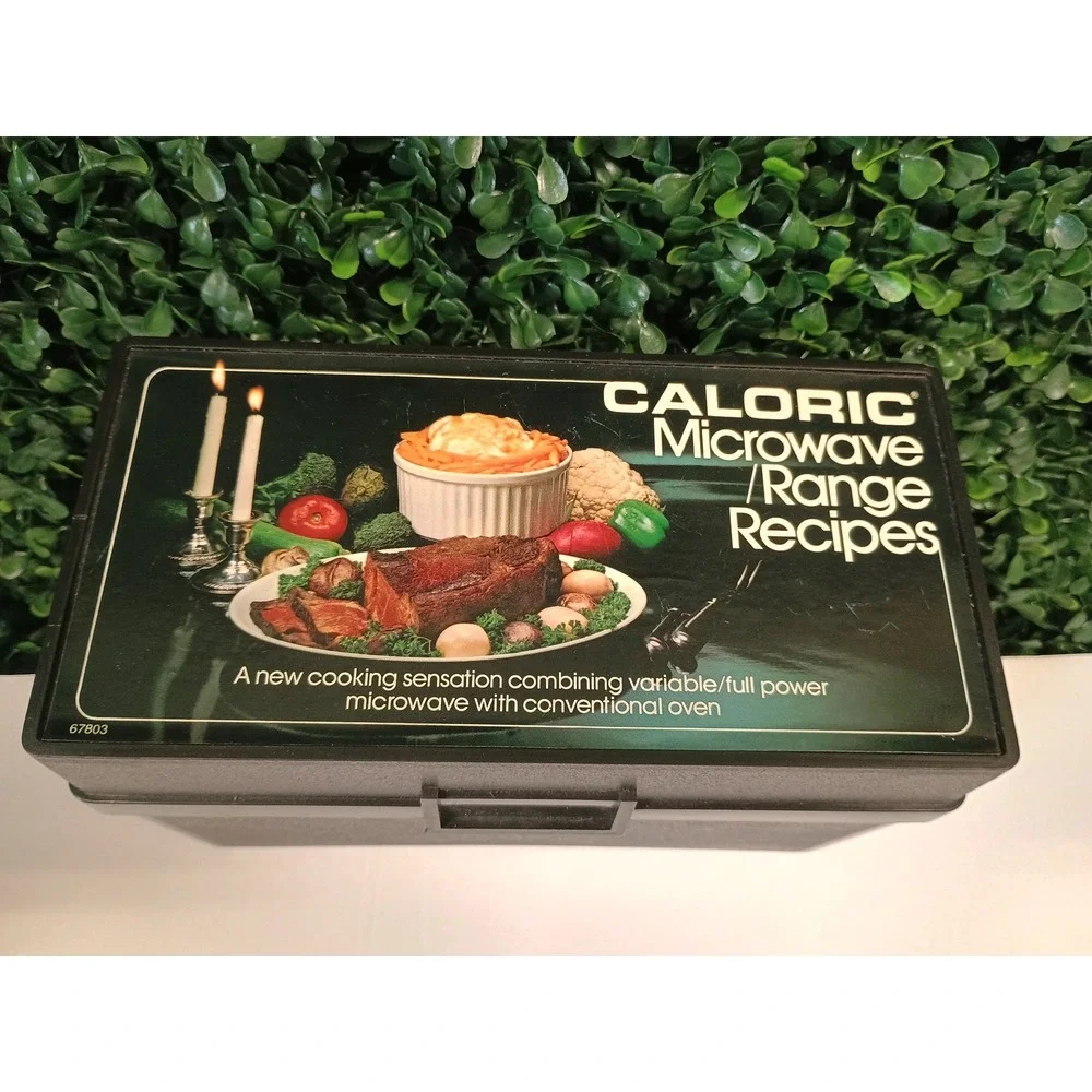 Vintage Caloric Microwave Range Recipe Circle Cards with Black Plastic Box 67803